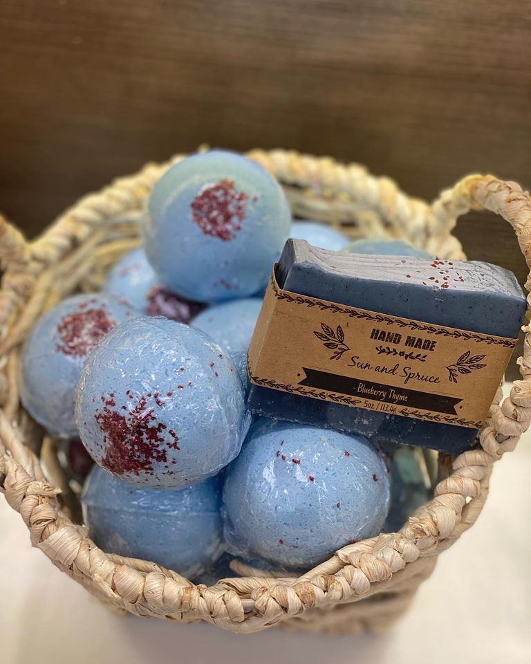 Blueberry Thyme Bar Soap - La De Da