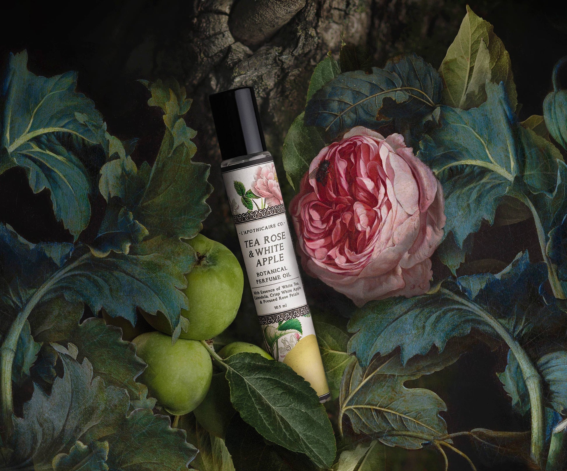 Tea Rose + White Apple | Perfume Oil - La De Da