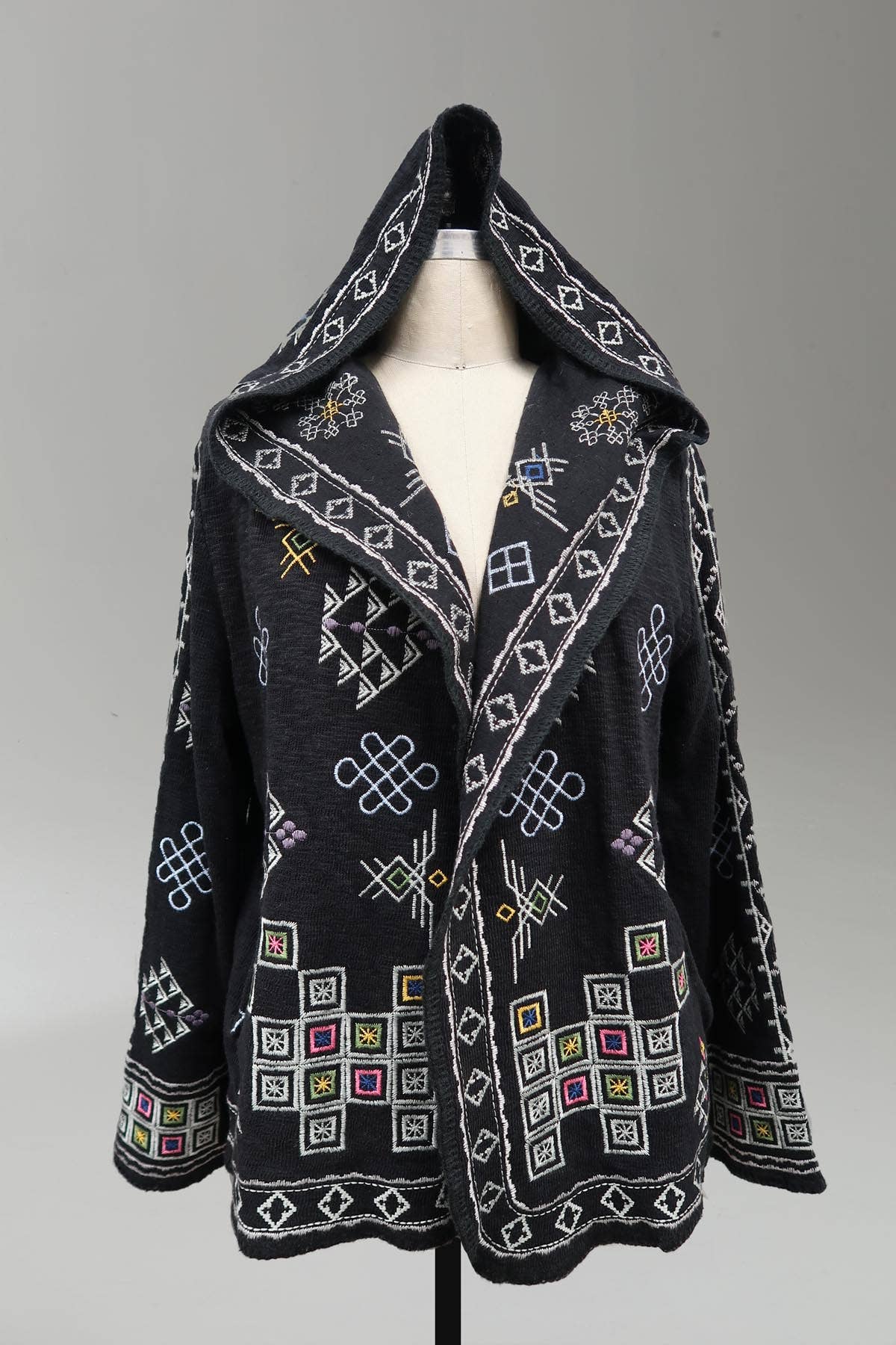 3540-MAJ Double Knit Multi-Design Embroidery Hooded Cardigan - La De Da